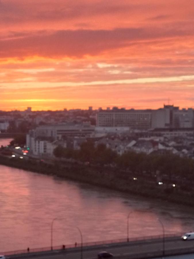 Appartement Standing Vue Panoramique Sur Nantes Zewnętrze zdjęcie